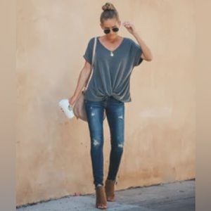 Vici Sutton Cuffed Twist Tee - Olive